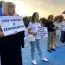 Doar 60 de persoane s-au strâns la protestul pentru democrație din Piața Victoriei