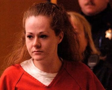Execuția unei criminale din SUA s-a transformat într-un coșmar. Christa Pike a supraviețuit după două doze de injecție letală și a fost dusă la spital Execuția unei criminale din SUA s-a transformat într-un coșmar. Christa Pike a supraviețuit după două doze de injecție letală și a fost dusă la spital