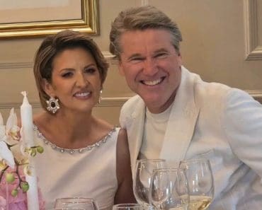 Florin Răducioiu și Andreea Albăstroiu s-au căsătorit! Ce rochie a îmbrăcat soția fostului atacant Florin Răducioiu și Andreea Albăstroiu s-au căsătorit! Ce rochie a îmbrăcat soția fostului atacant