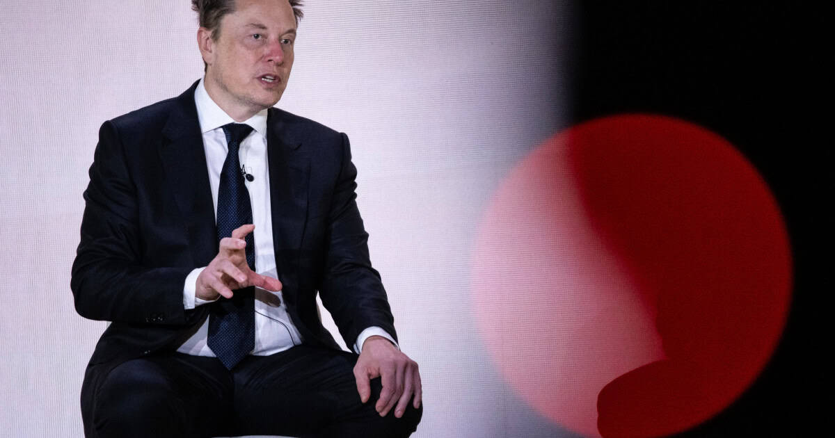 Elon Musk se întoarce la Washington, iar odată cu el vin și suspiciunile privind conflictele de interese legate de cel mai bogat om