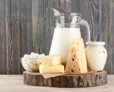 3 lactate pe care trebuie să le arunci imediat după expirare. Nu le consuma, chiar dacă par în regulă 3 lactate pe care trebuie să le arunci imediat după expirare. Nu le consuma, chiar dacă par în regulă