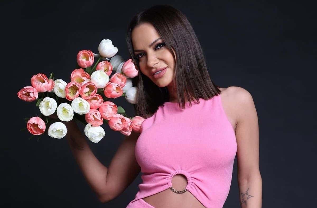 Cu ce se ocupă Andreea Antonescu în SUA la aproape un an de la mutarea din țară. „Nu mai alerg după cantitate” Cu ce se ocupă Andreea Antonescu în SUA la aproape un an de la mutarea din țară. „Nu mai alerg după cantitate”