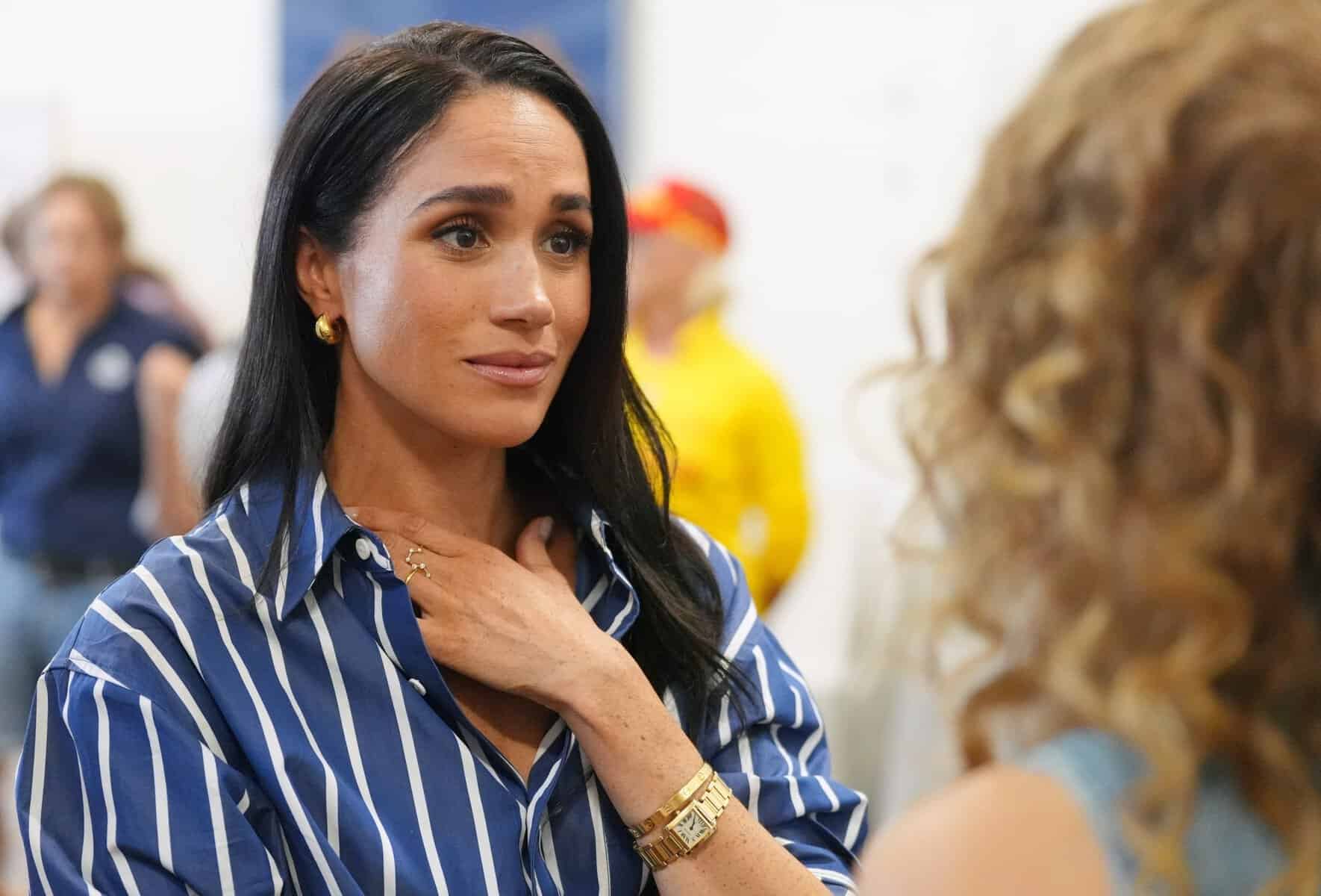 Atât de mult o urăsc englezii?! Meghan Markle, tratată cu indiferență de niște chelneri care au refuzat s-o servească