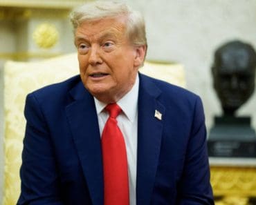 „Să distrugă Los Angeles sau San Diego. Este un preț mic”. Trump, declarații uluitoare despre războiul cu Iran la un miting electoral
