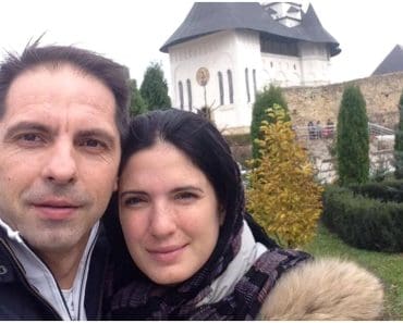 Dan Negru și Codruța au devenit din nou nași. Cum au apărut în biserică alături de fini: „E o milostenie sufletească!”