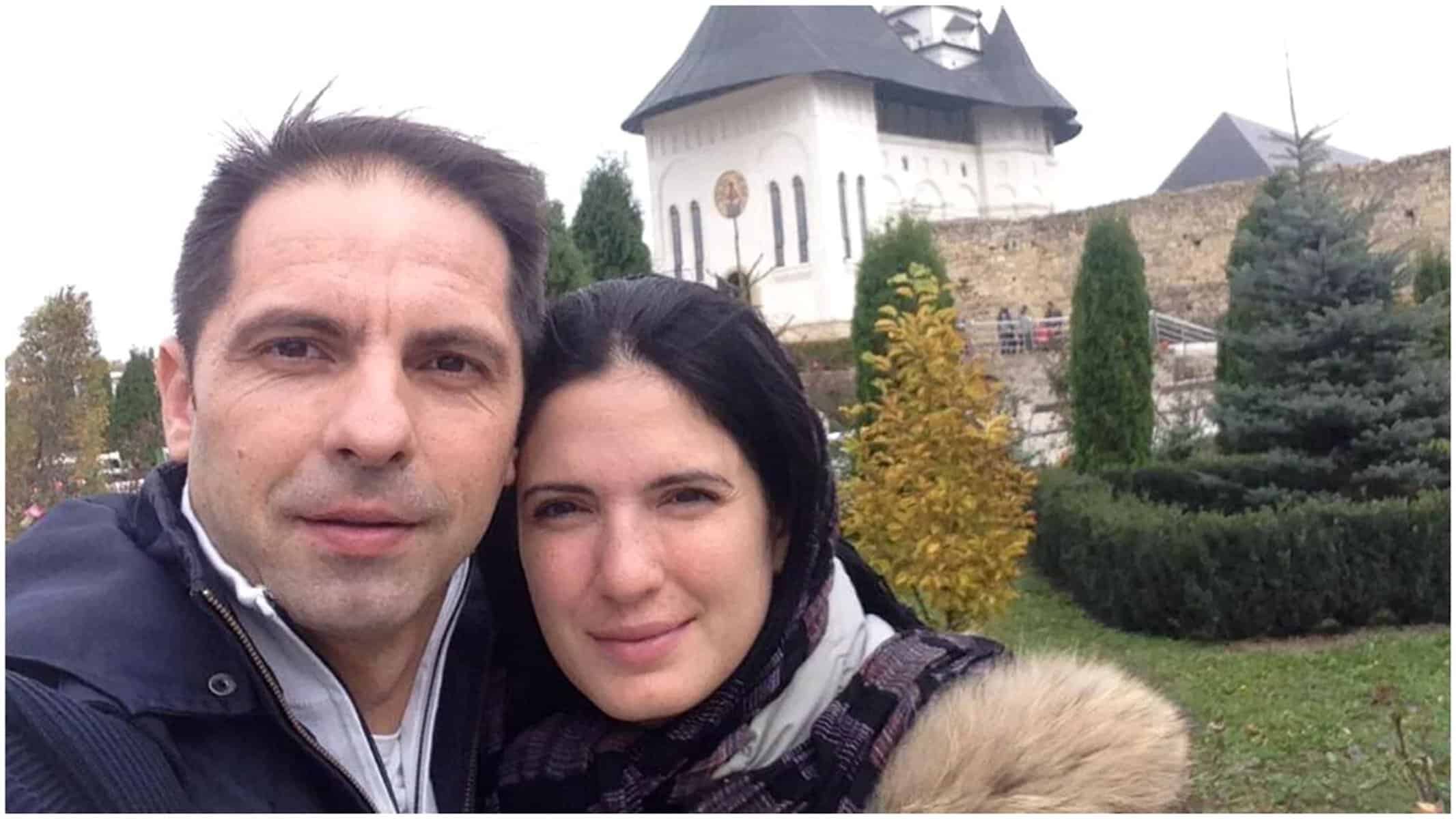 Dan Negru și Codruța au devenit din nou nași. Cum au apărut în biserică alături de fini: „E o milostenie sufletească!” Dan Negru și Codruța au devenit din nou nași. Cum au apărut în biserică alături de fini: „E o milostenie sufletească!”