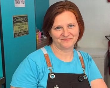 O româncă din Spania a dat lovitura în Zaragoza. Fenomenul „Plaxinta” a adunat mii de clienți: „Suntem uimiți” O româncă din Spania a dat lovitura în Zaragoza. Fenomenul „Plaxinta” a adunat mii de clienți: „Suntem uimiți”