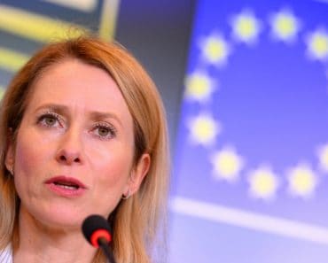 „Îi oferă venituri suplimentare pentru a-şi duce războiul”. Reacția UE după ce Trump a anunțat că va primi motorină de la Putin