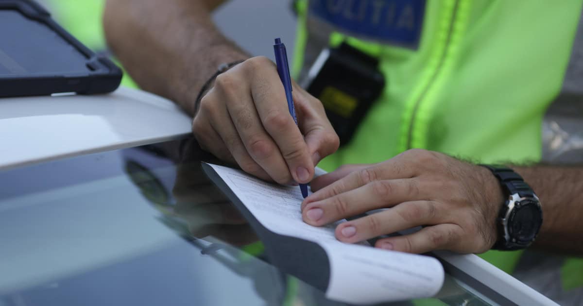 Când se șterg punctele de penalizare și ce prag duce la suspendarea permisului. Cum verifici online câte ai acumulat