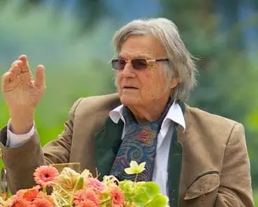 Florin Piersic, surpriză de proporții la MasterChef! Ce a făcut marele actor la 90 de ani, în fața concurenților Florin Piersic, surpriză de proporții la MasterChef! Ce a făcut marele actor la 90 de ani, în fața concurenților