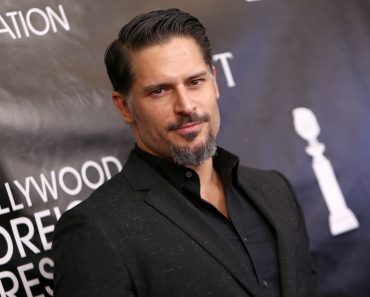 Joe Manganiello, imagini șocante din spital. Actorul a slăbit 27 de kilograme în doar două săptămâni