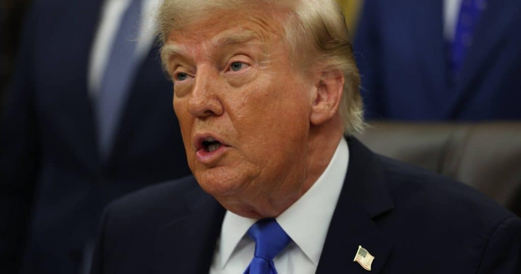 Trump vede Crimeea drept teritoriu ucrainean, dar o crede înconjurată de ocean. „Sunt dezvoltator imobiliar, recunosc un teren bun”