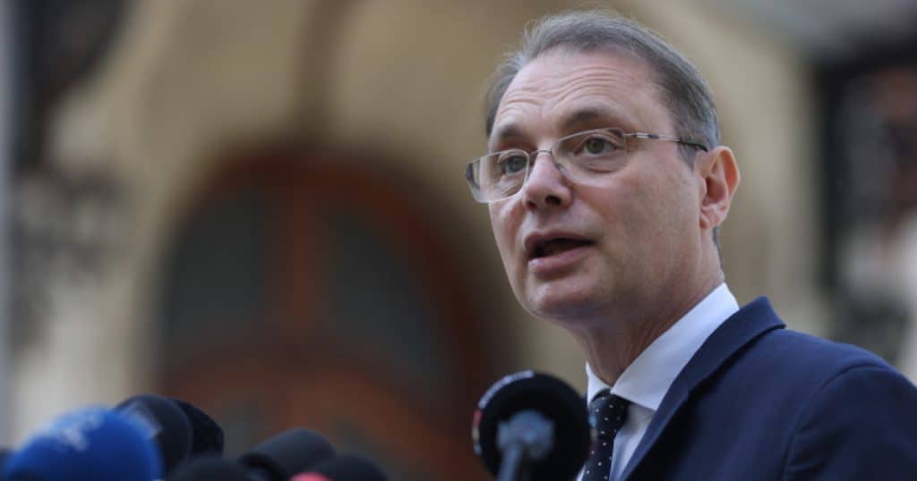 Luca Niculescu, despre propunerea lui Marian Neacșu la MAI, în ciuda condamnării penale: Este un om competent în administraţia română