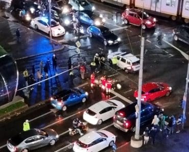 Tragedie pe Șoseaua Colentina! O femeie de 43 de ani a murit după ce a fost lovită de un autocar Tragedie pe Șoseaua Colentina! O femeie de 43 de ani a murit după ce a fost lovită de un autocar