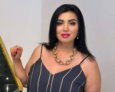 Adriana Bahmuțeanu, moment emoționant alături de fiul cel mare, Maximus! După aproape doi ani de distanță, cei doi au fost surprinși împreună la spital