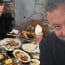 Alimentul care nu lipsește niciodată din frigiderul lui Sorin Bontea! Cine gătește, de fapt, în familia juratului MasterChef