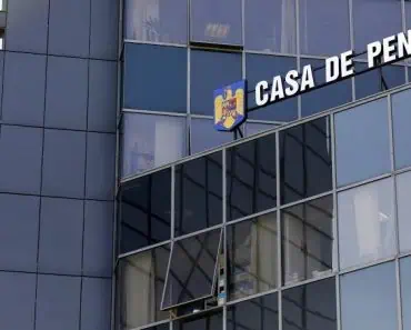 A apărut o aplicație care îți arată vechimea în muncă și îți estimează pensia. Platforma permite și descărcarea unor documente, direct de pe telefon A apărut o aplicație care îți arată vechimea în muncă și îți estimează pensia. Platforma permite și descărcarea unor documente, direct de pe telefon
