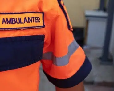 Caz șocant la Iași. Un ambulanțier a suferit 21 de stopuri cardiace. „Personalul este epuizat”