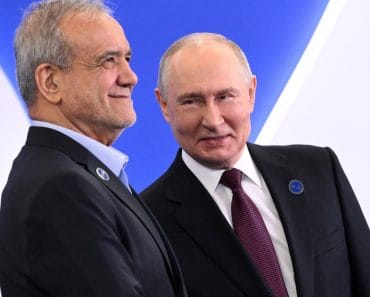 Președintele Iranului, către Vladimir Putin: „Suntem capabili să ne rezolvăm problemele din regiune fără a depinde de Statele Unite”