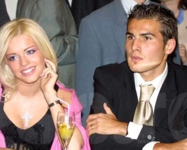 Unde a dispărut Alexandra Dinu, fosta soție a lui Adrian Mutu! Cum arată la 45 de ani și ce s-a ales de viața ei după divorț Unde a dispărut Alexandra Dinu, fosta soție a lui Adrian Mutu! Cum arată la 45 de ani și ce s-a ales de viața ei după divorț