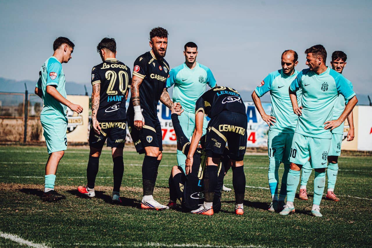 Petroliștii s-au “afumat” în primul test al perioadei de întrerupere a campionatului Petroliștii s-au “afumat” în primul test al perioadei de întrerupere a campionatului
