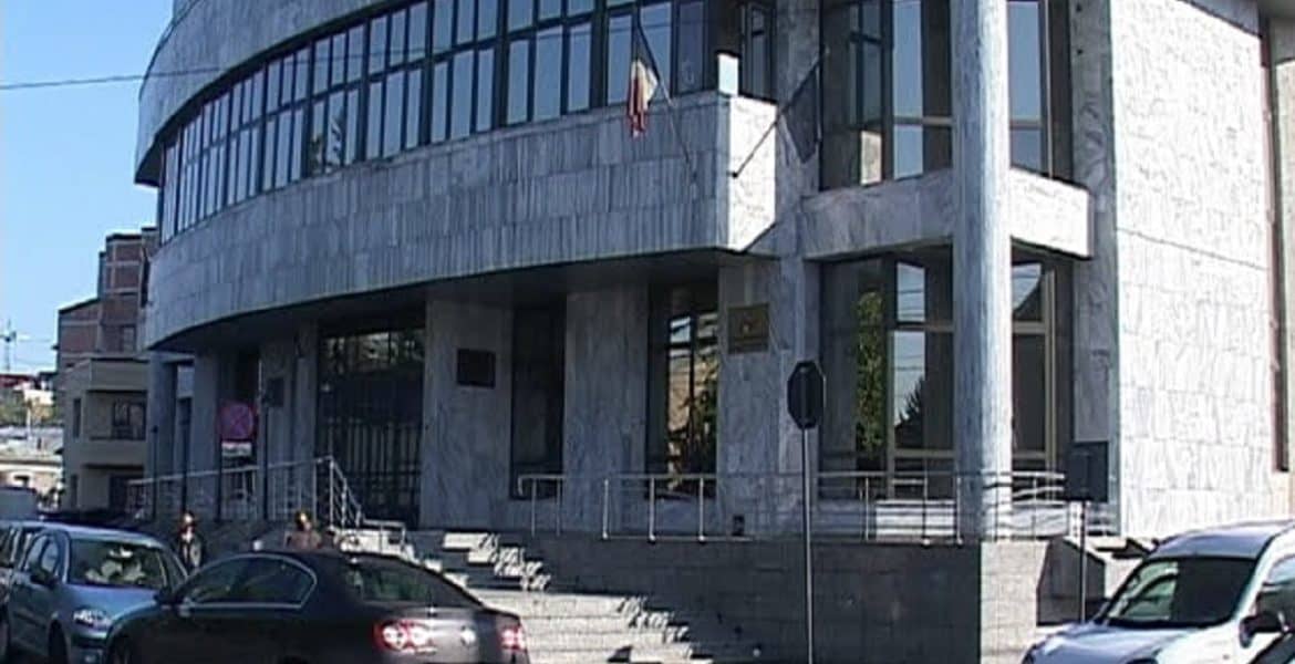 Conturile ANAF Ploiești riscă să fie poprite pentru salariile restante ale magistraților