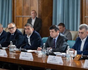 Virgil Nanu a cerut Guvernului bani pentru copiii, vârstnicii și persoanele cu dizabilități din Prahova Virgil Nanu a cerut Guvernului bani pentru copiii, vârstnicii și persoanele cu dizabilități din Prahova