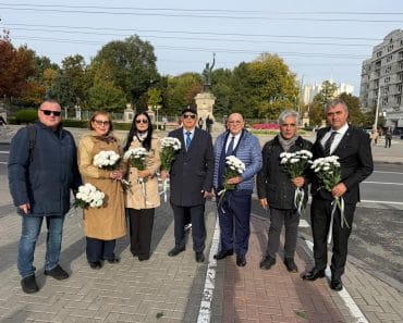 Fundația „Constantin Stere” și SMV Ploiești, alături de parteneri italieni, la aniversarea a 590 de ani de la prima atestare a Chișinăului Fundația „Constantin Stere” și SMV Ploiești, alături de parteneri italieni, la aniversarea a 590 de ani de la prima atestare a Chișinăului