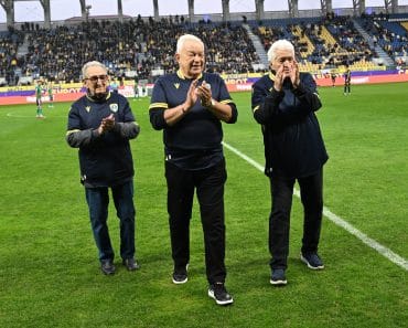 Petrolul actual nu a completat sarbatoarea trecutului. Sousa s-a simtit rusinat! Petrolul actual nu a completat sarbatoarea trecutului. Sousa s-a simtit rusinat!