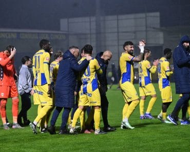 Petrolul joacă cu CFR Cluj, iar Sousa “vede” un joc psihologic din partea lui Șumudică