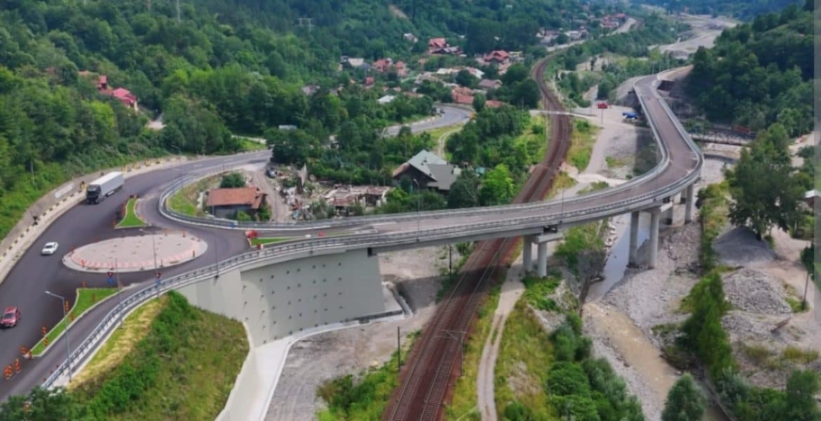 Centura Comarnic începe să-și arate eficiența: drumul de la Ploiești la Sinaia se face într-o oră