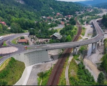 Centura Comarnic începe să-și arate eficiența: drumul de la Ploiești la Sinaia se face într-o oră Centura Comarnic începe să-și arate eficiența: drumul de la Ploiești la Sinaia se face într-o oră