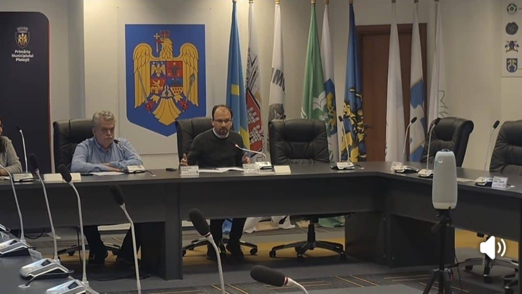 Scandal pe subiectul Târgului de Crăciun din Ploiești: Polițeanu vrea aceeași firmă pentru încă patru ani, consilierii cer licitație pentru maximum un an