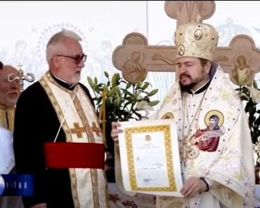 Biserica „Nașterea Maicii Domnului” din Bătești, județul Prahova, a fost târnosită