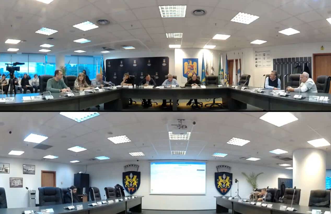 PHonline.ro a avut dreptate! Consilierii locali i-au respins planul lui Polițeanu de a concesiona Târgul de Crăciun pe patru ani PHonline.ro a avut dreptate! Consilierii locali i-au respins planul lui Polițeanu de a concesiona Târgul de Crăciun pe patru ani