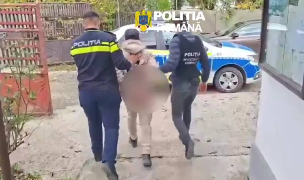 VIDEO: Urmărire în Vărbilău! Un șofer beat a fugit de polițiști și a făcut accident VIDEO: Urmărire în Vărbilău! Un șofer beat a fugit de polițiști și a făcut accident